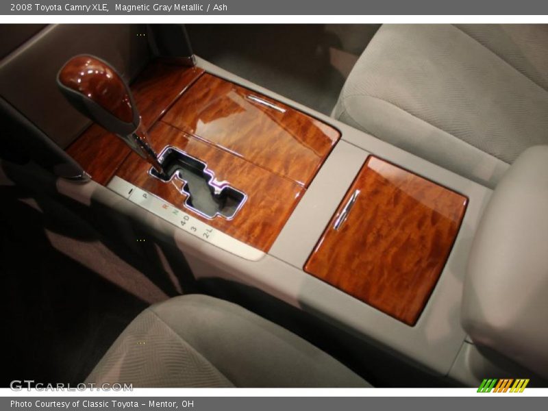 Magnetic Gray Metallic / Ash 2008 Toyota Camry XLE