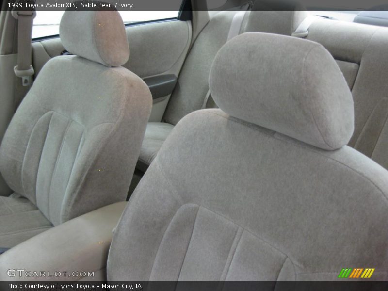Sable Pearl / Ivory 1999 Toyota Avalon XLS