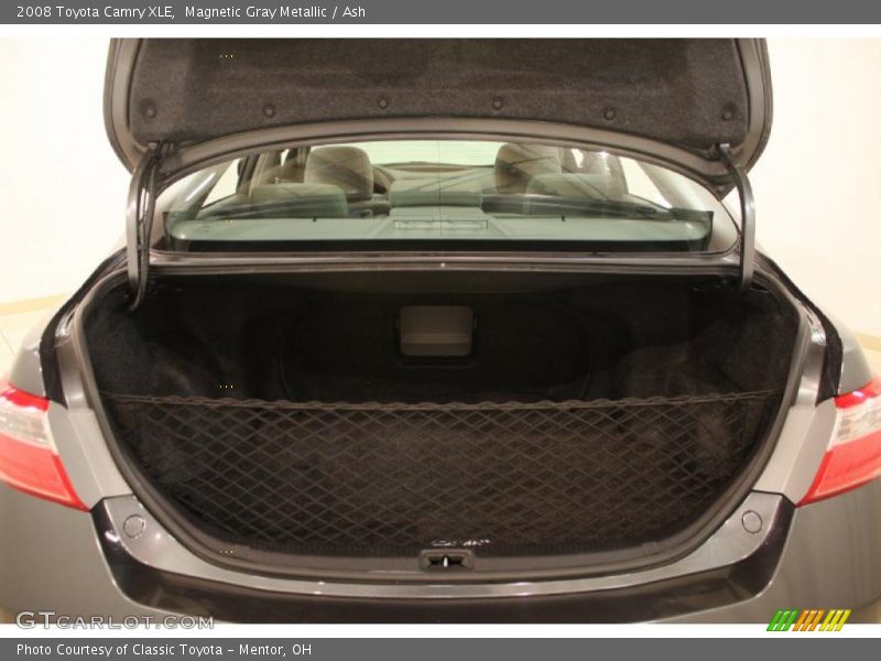 Magnetic Gray Metallic / Ash 2008 Toyota Camry XLE