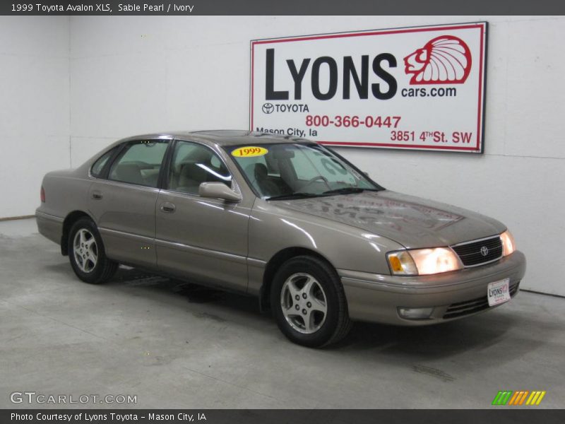 Sable Pearl / Ivory 1999 Toyota Avalon XLS