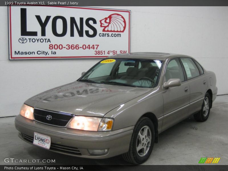 Sable Pearl / Ivory 1999 Toyota Avalon XLS