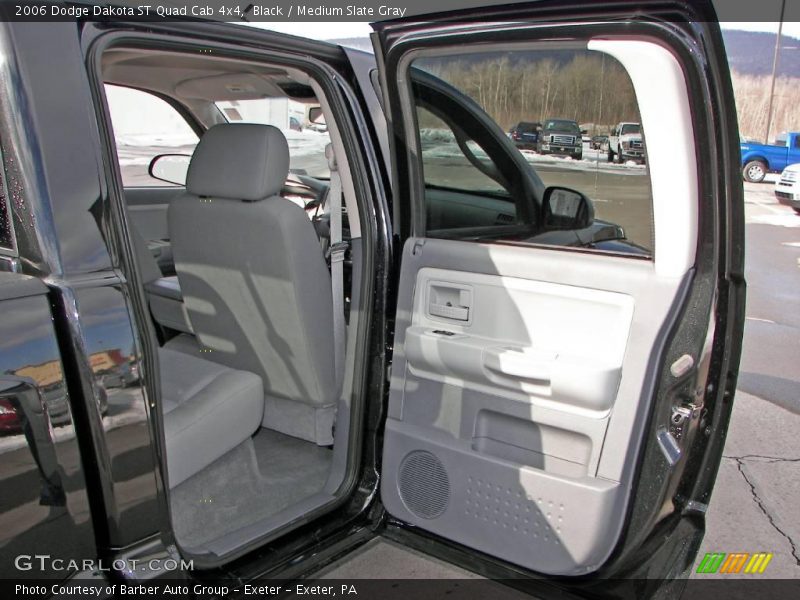 Black / Medium Slate Gray 2006 Dodge Dakota ST Quad Cab 4x4