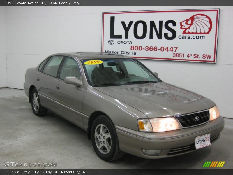Sable Pearl / Ivory 1999 Toyota Avalon XLS
