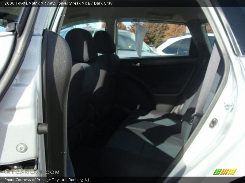 Silver Streak Mica / Dark Gray 2006 Toyota Matrix XR AWD