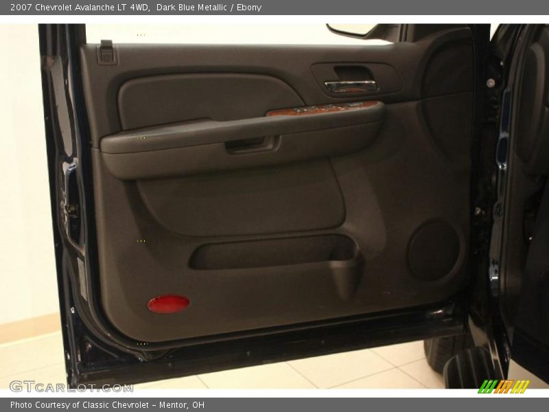 Dark Blue Metallic / Ebony 2007 Chevrolet Avalanche LT 4WD