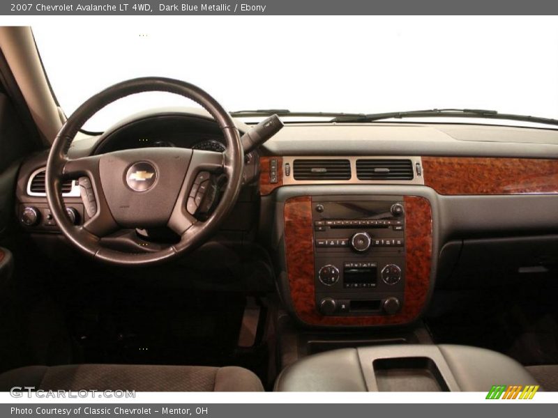 Dark Blue Metallic / Ebony 2007 Chevrolet Avalanche LT 4WD