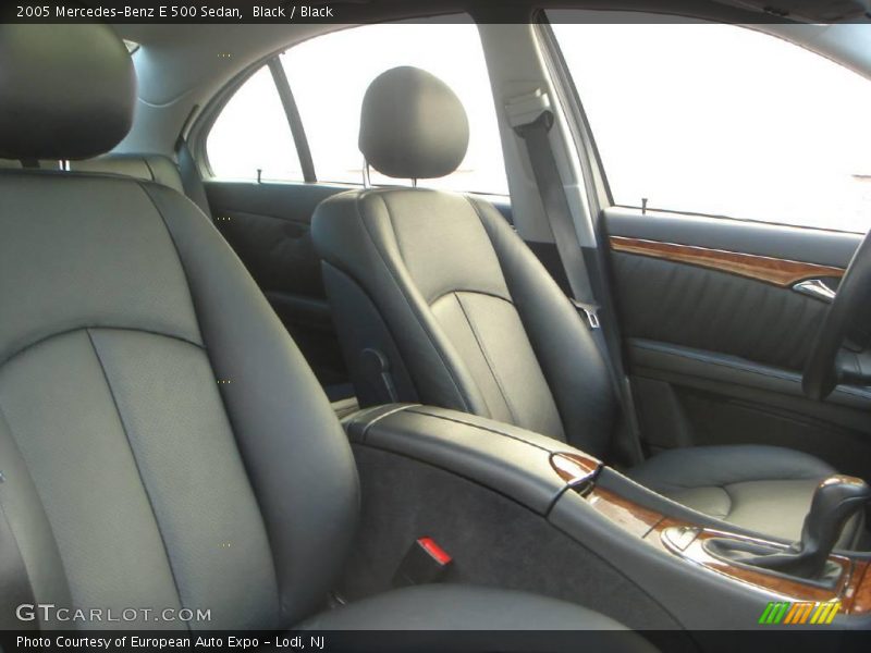 Black / Black 2005 Mercedes-Benz E 500 Sedan