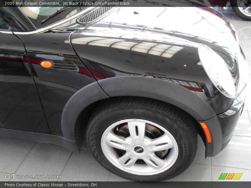 Jet Black / Space Grey/Panther Black 2005 Mini Cooper Convertible