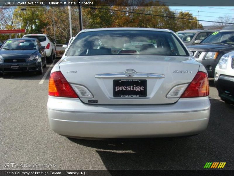 Lunar Mist Metallic / Stone 2000 Toyota Avalon XLS
