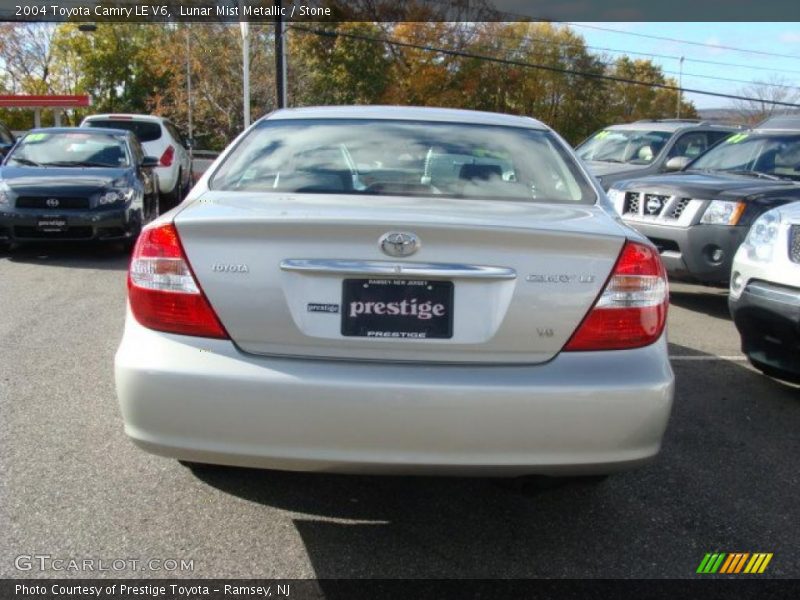 Lunar Mist Metallic / Stone 2004 Toyota Camry LE V6