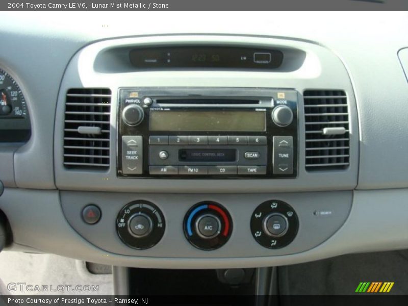 Lunar Mist Metallic / Stone 2004 Toyota Camry LE V6