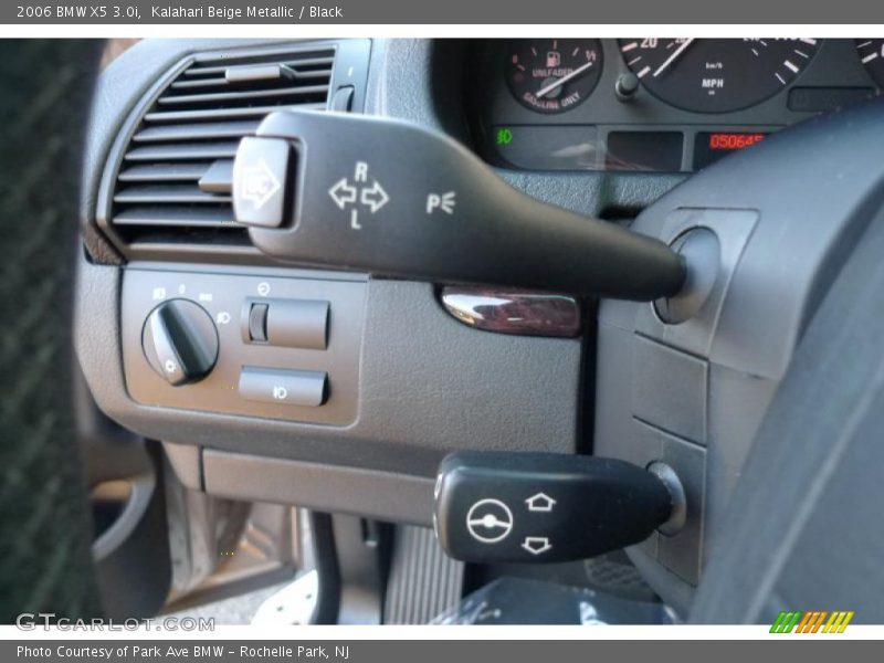 Kalahari Beige Metallic / Black 2006 BMW X5 3.0i