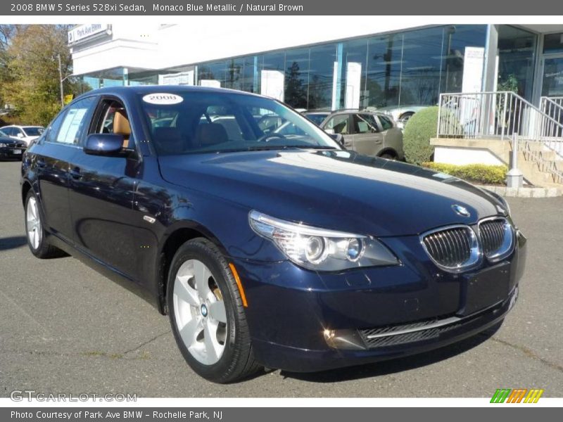 Front 3/4 View of 2008 5 Series 528xi Sedan