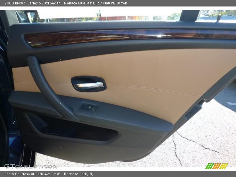 Door Panel of 2008 5 Series 528xi Sedan