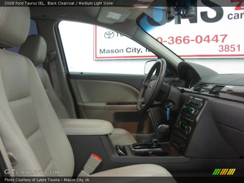  2008 Taurus SEL Medium Light Stone Interior