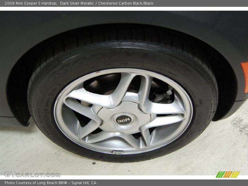 Dark Silver Metallic / Checkered Carbon Black/Black 2009 Mini Cooper S Hardtop