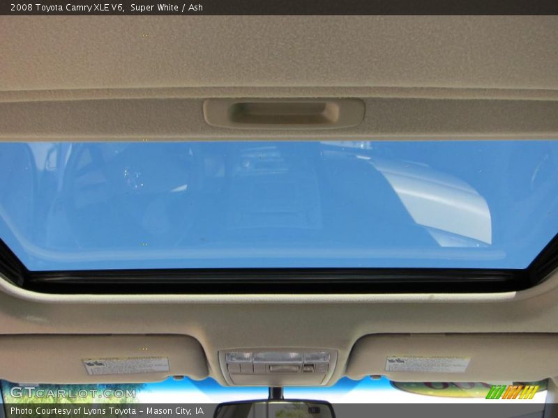Sunroof of 2008 Camry XLE V6