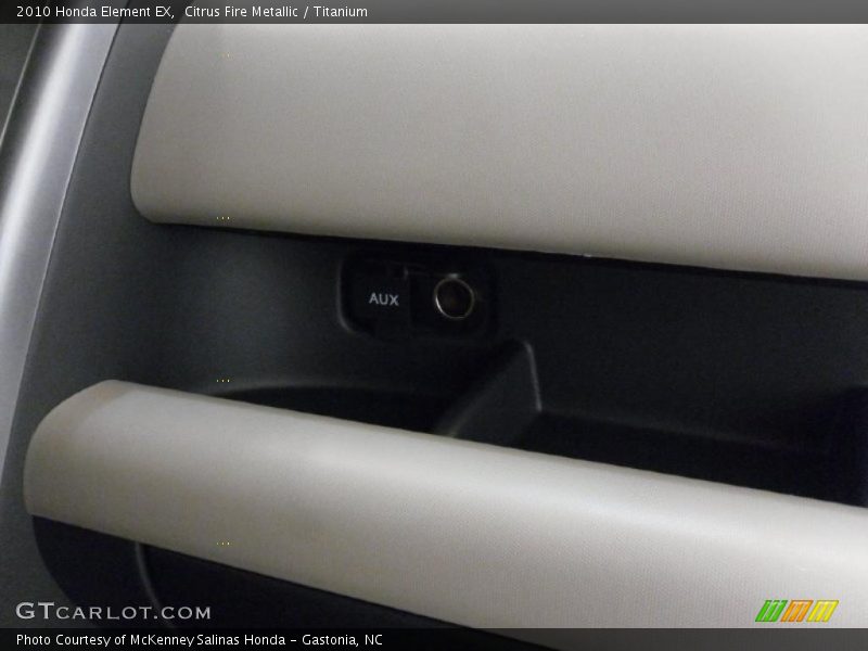Citrus Fire Metallic / Titanium 2010 Honda Element EX