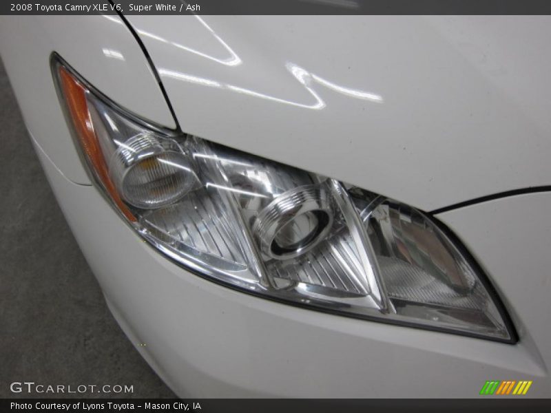 Super White / Ash 2008 Toyota Camry XLE V6