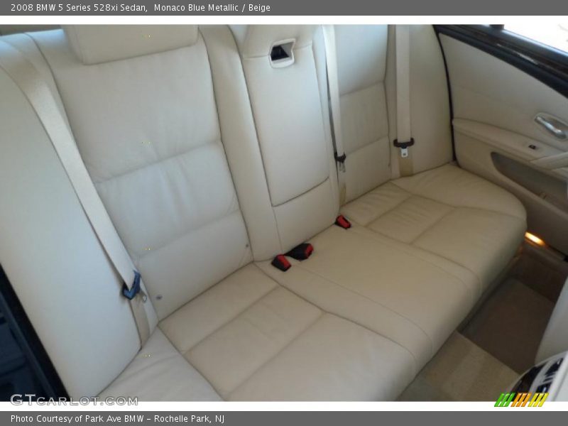  2008 5 Series 528xi Sedan Beige Interior