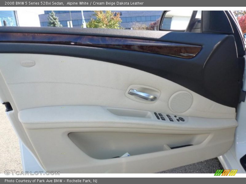 Door Panel of 2008 5 Series 528xi Sedan
