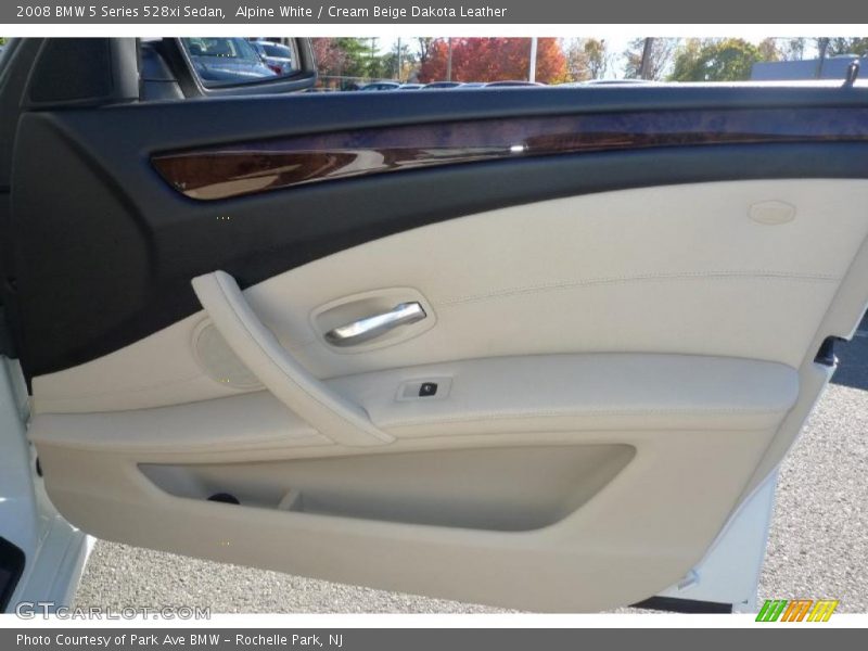 Alpine White / Cream Beige Dakota Leather 2008 BMW 5 Series 528xi Sedan