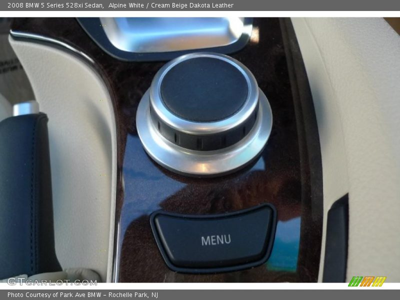 Alpine White / Cream Beige Dakota Leather 2008 BMW 5 Series 528xi Sedan