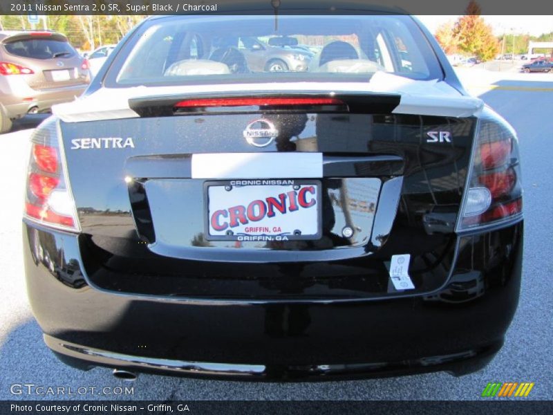 Super Black / Charcoal 2011 Nissan Sentra 2.0 SR
