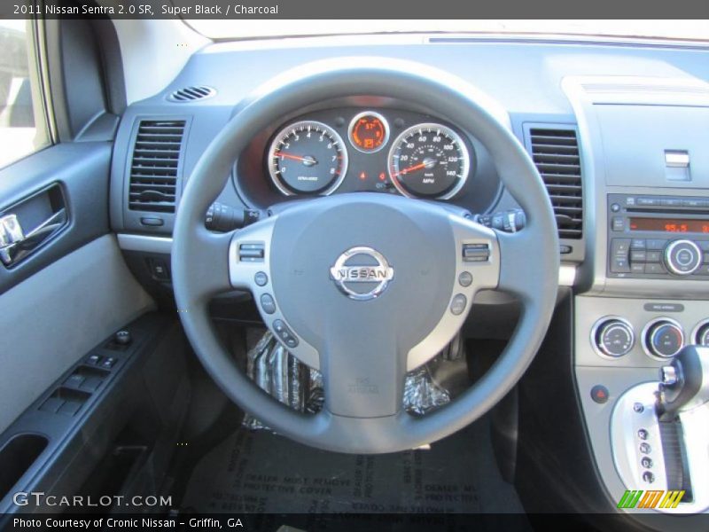 Super Black / Charcoal 2011 Nissan Sentra 2.0 SR