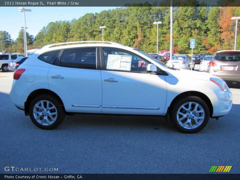 Pearl White / Gray 2011 Nissan Rogue SL