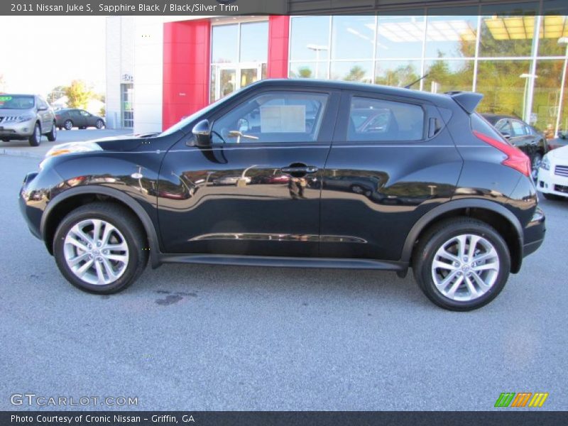 Sapphire Black / Black/Silver Trim 2011 Nissan Juke S