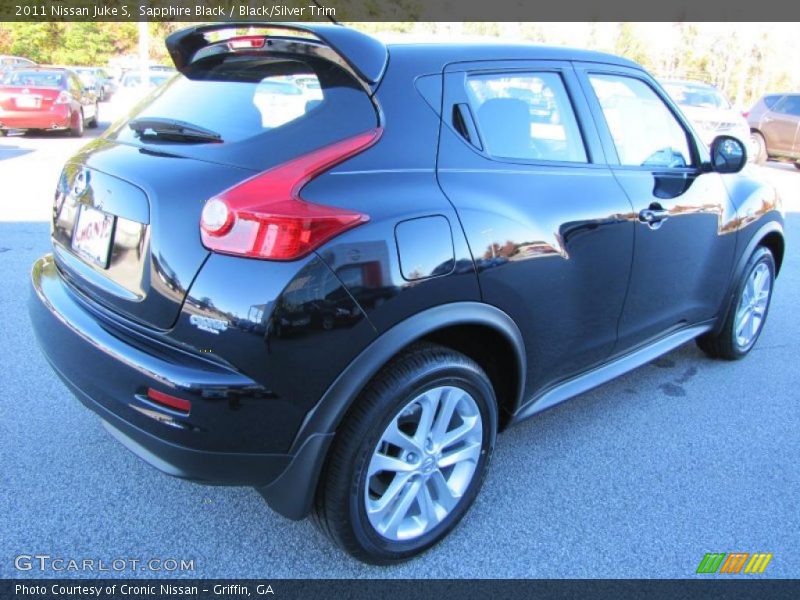 Sapphire Black / Black/Silver Trim 2011 Nissan Juke S