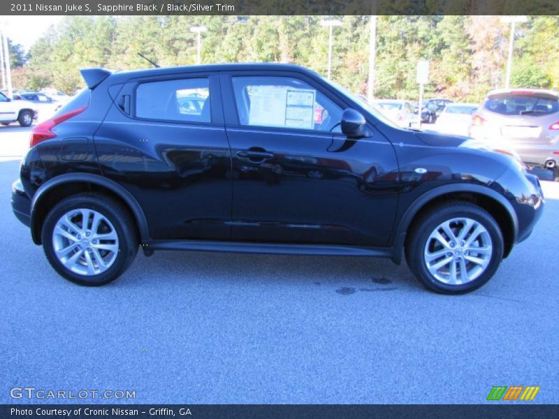  2011 Juke S Sapphire Black