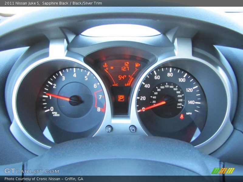  2011 Juke S S Gauges