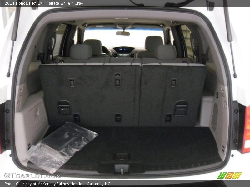  2011 Pilot EX Trunk
