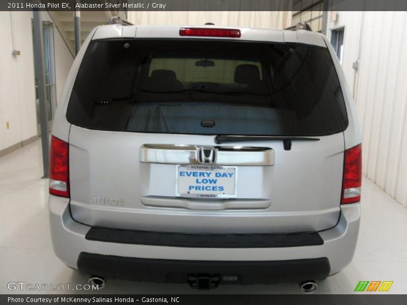 Alabaster Silver Metallic / Gray 2011 Honda Pilot EX