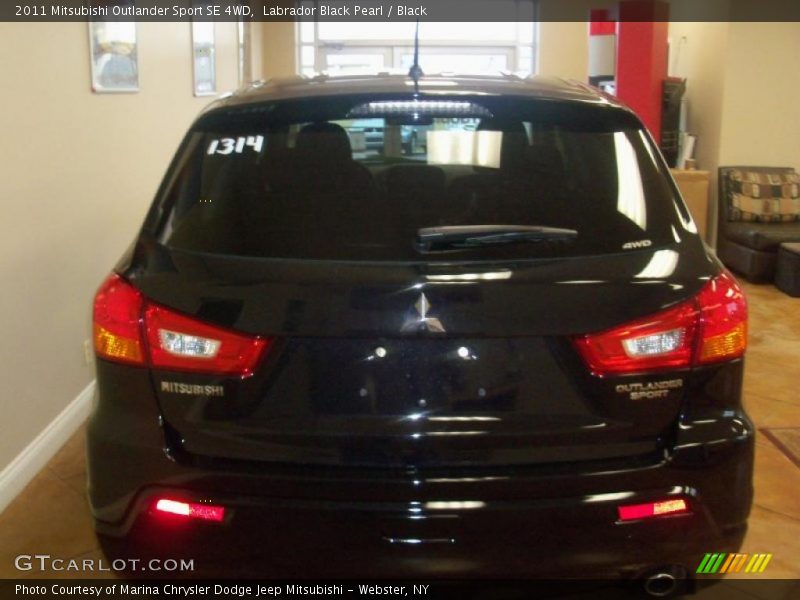 Labrador Black Pearl / Black 2011 Mitsubishi Outlander Sport SE 4WD