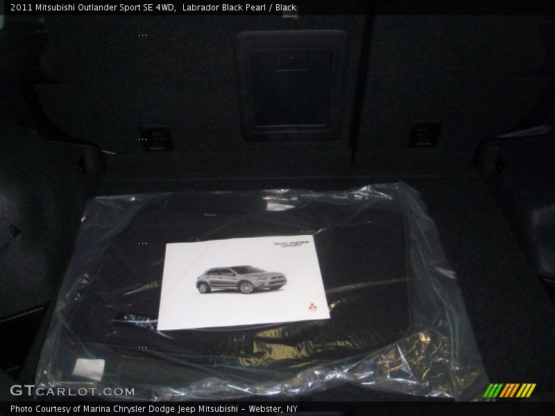 Labrador Black Pearl / Black 2011 Mitsubishi Outlander Sport SE 4WD