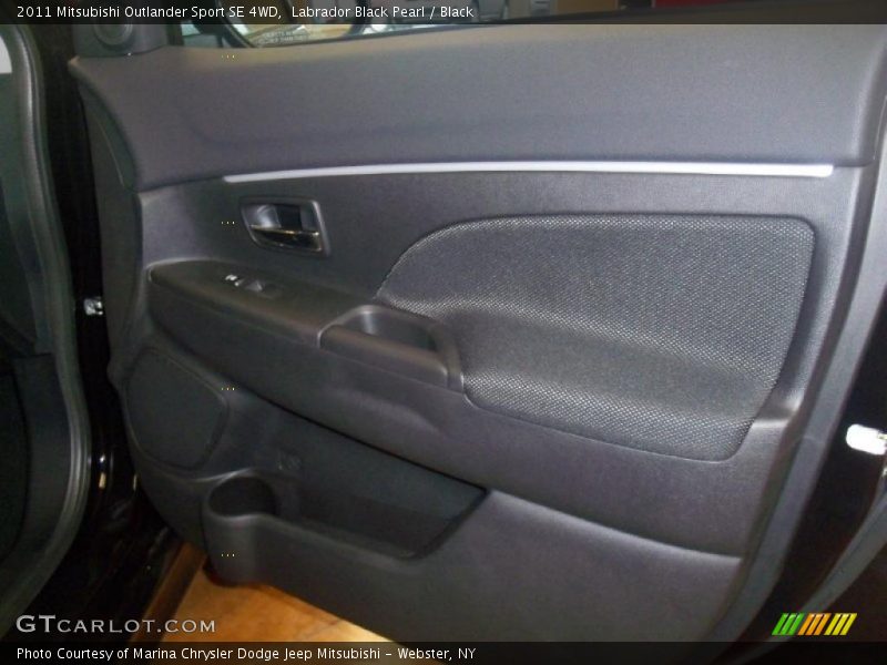 Labrador Black Pearl / Black 2011 Mitsubishi Outlander Sport SE 4WD