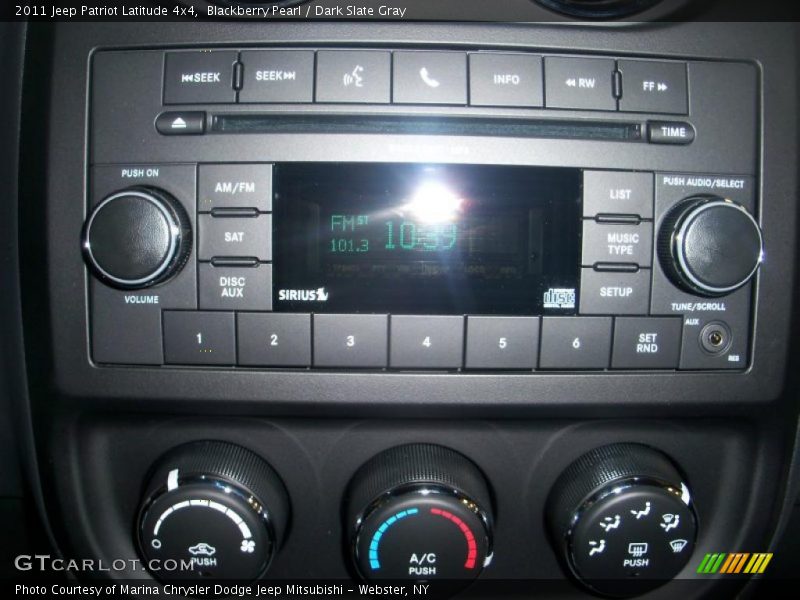 Blackberry Pearl / Dark Slate Gray 2011 Jeep Patriot Latitude 4x4