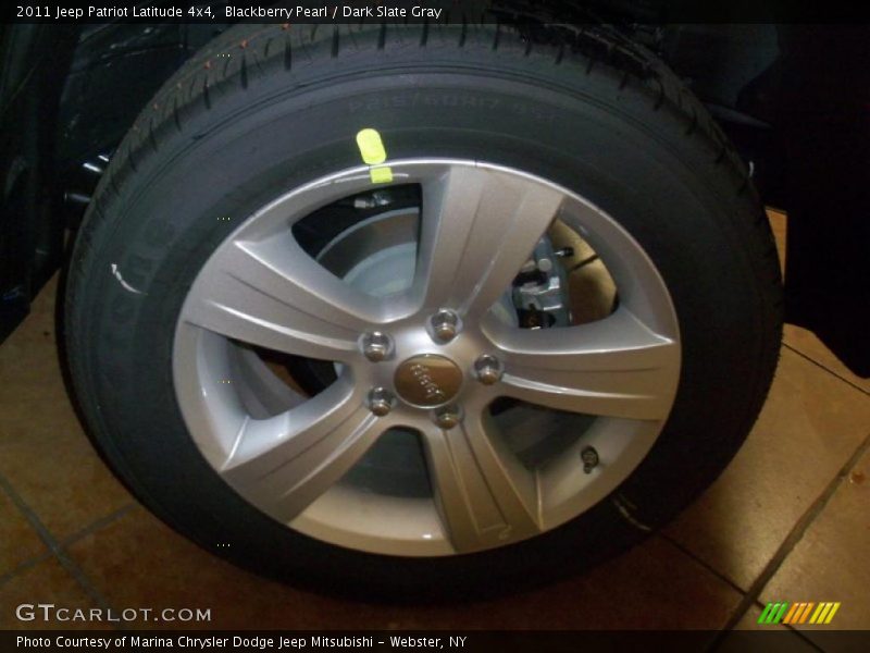 Blackberry Pearl / Dark Slate Gray 2011 Jeep Patriot Latitude 4x4