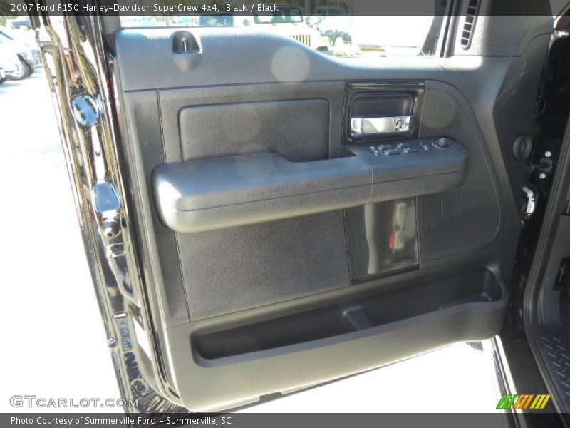 Door Panel of 2007 F150 Harley-Davidson SuperCrew 4x4