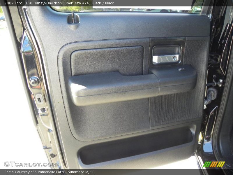 Door Panel of 2007 F150 Harley-Davidson SuperCrew 4x4