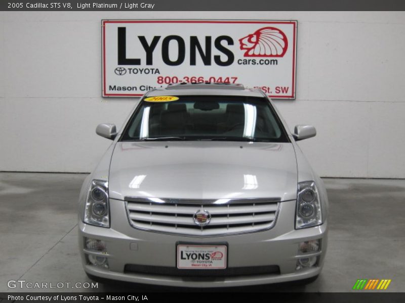 Light Platinum / Light Gray 2005 Cadillac STS V8