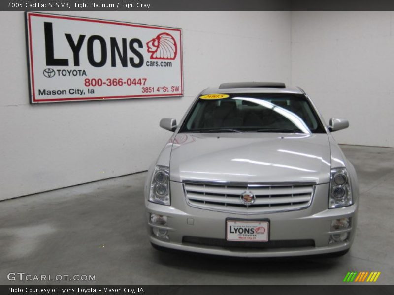 Light Platinum / Light Gray 2005 Cadillac STS V8