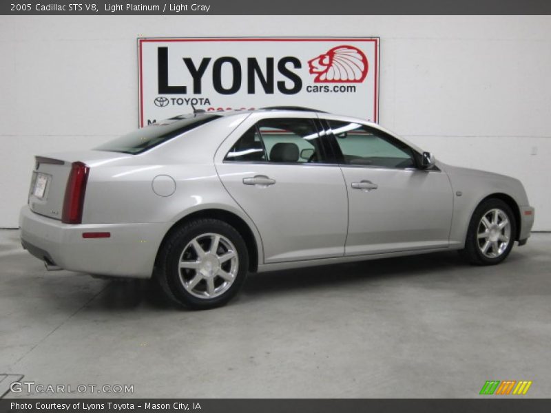 Light Platinum / Light Gray 2005 Cadillac STS V8