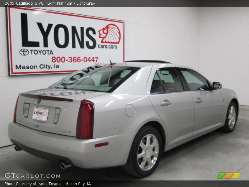 Light Platinum / Light Gray 2005 Cadillac STS V8