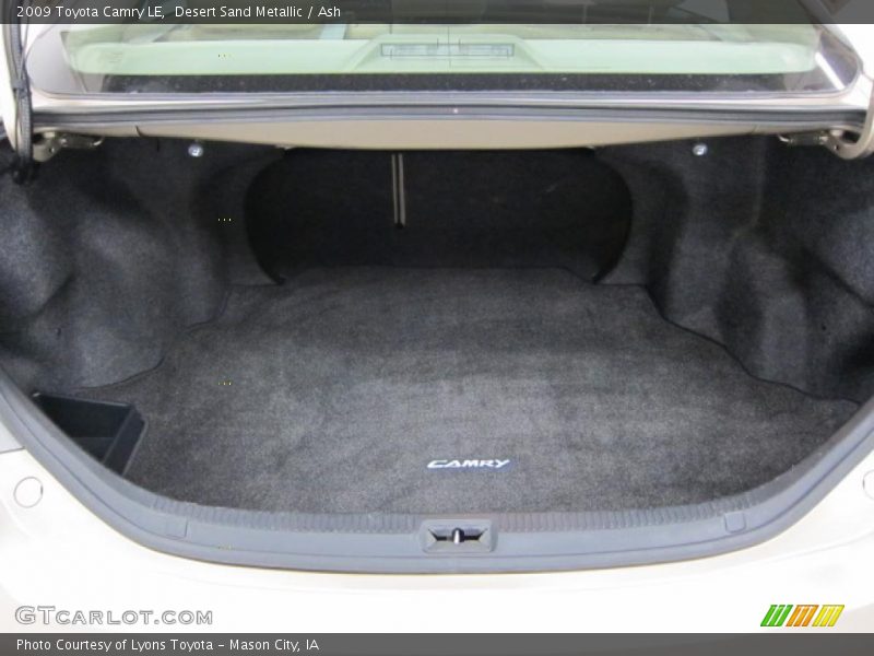  2009 Camry LE Trunk