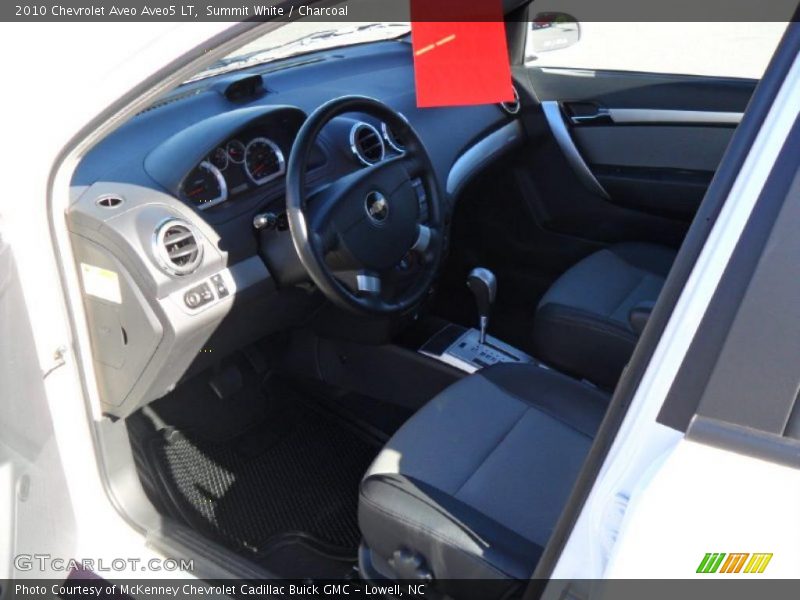Summit White / Charcoal 2010 Chevrolet Aveo Aveo5 LT