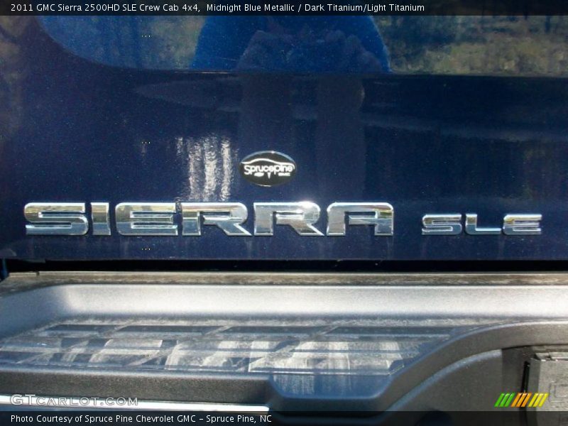 Midnight Blue Metallic / Dark Titanium/Light Titanium 2011 GMC Sierra 2500HD SLE Crew Cab 4x4